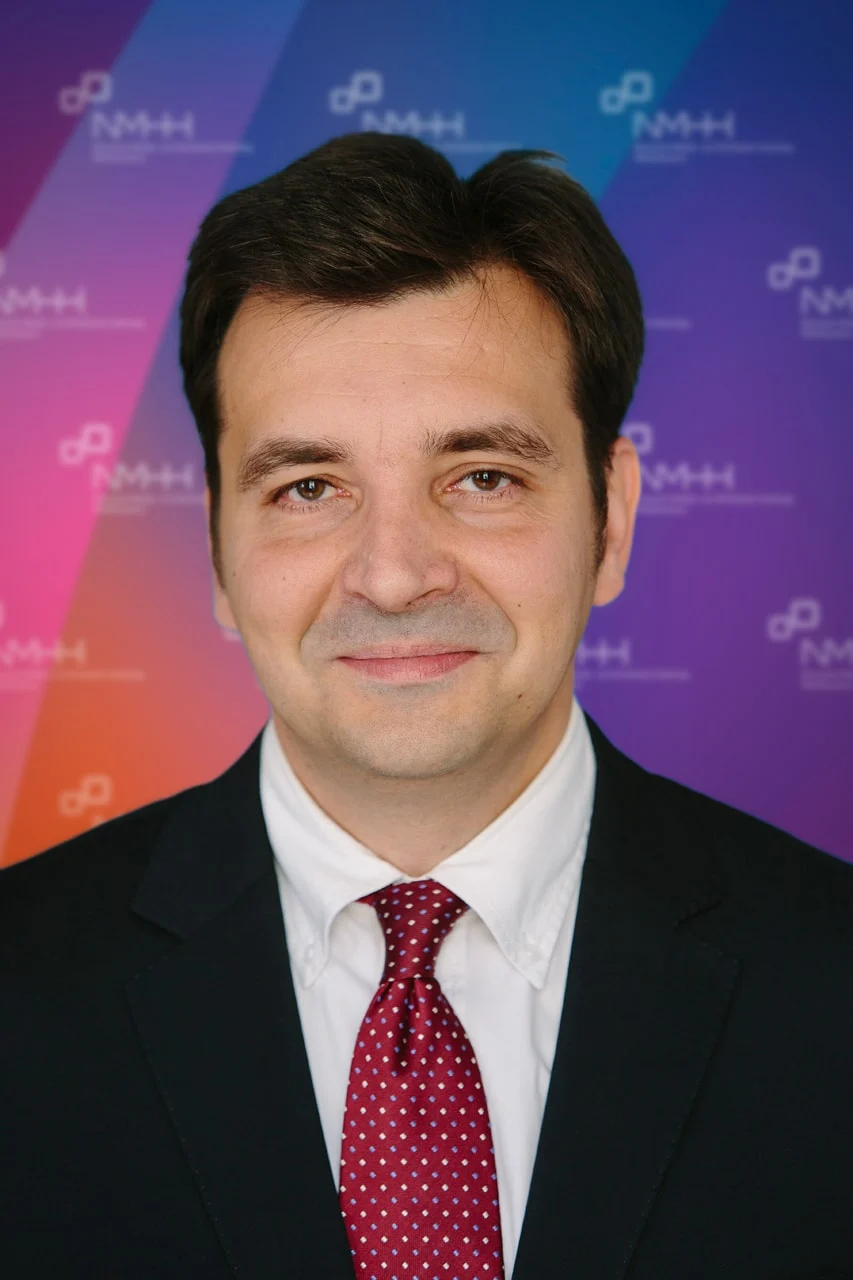 dr. Kollarik Tamás
